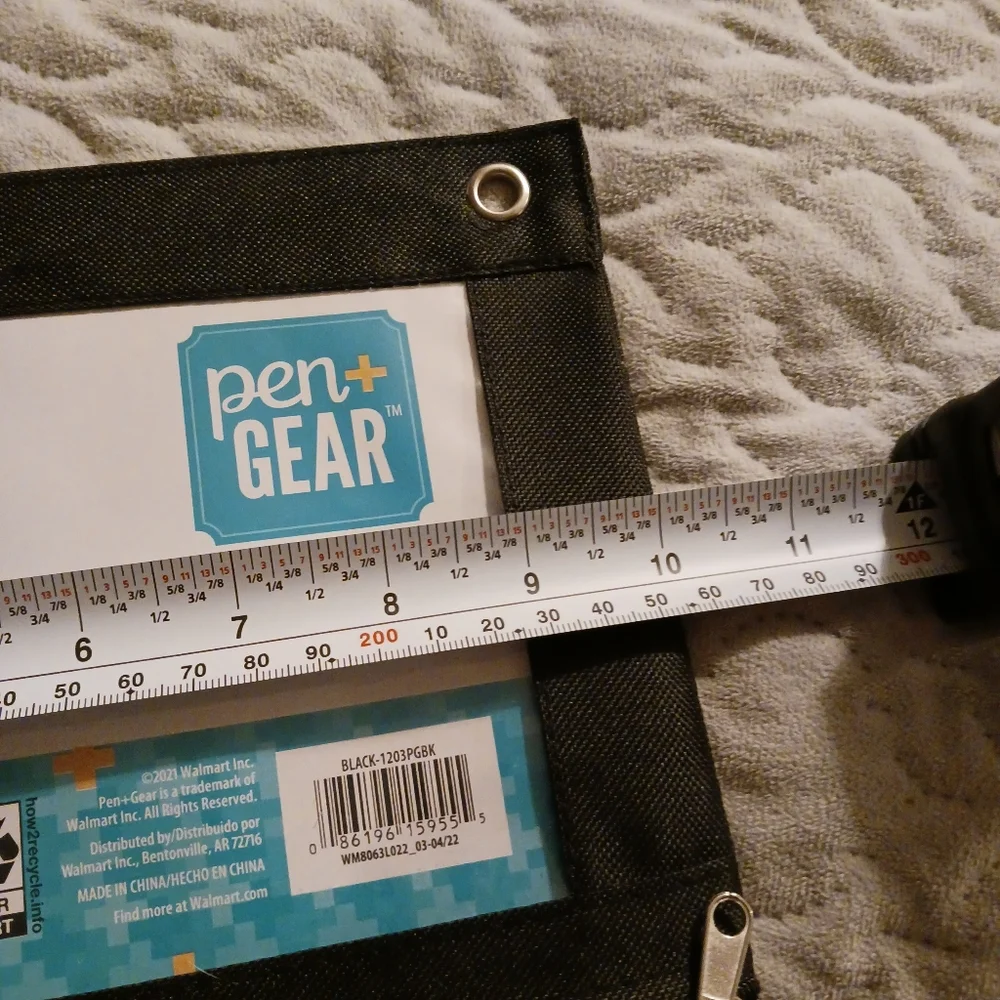 NWT! Zipper Pouch